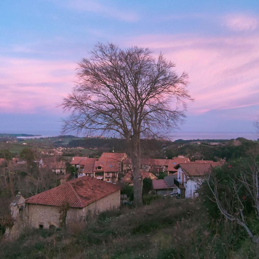 Casita Con Encanto, Junto A Comillas Canales  Buitenkant foto